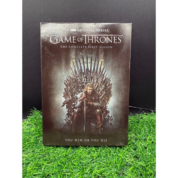 Game of Thrones - Seasons 1–4 DVD Box Sets - Picture 2 of 10